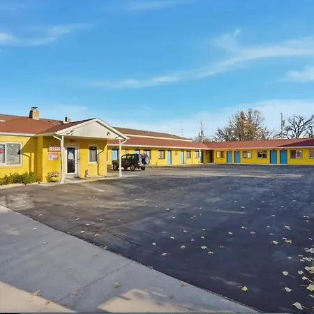 Arrowhead Motel Double Room At Sundance